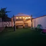 Сasa de vacaciones евита - град