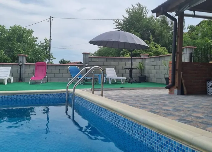 Holiday home евита - град