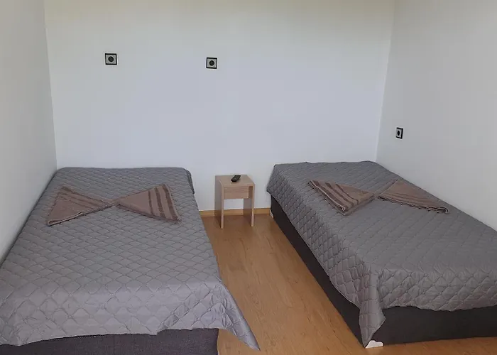 евита - град *