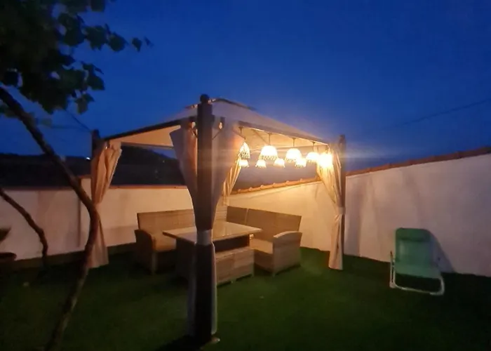 Holiday home евита - град