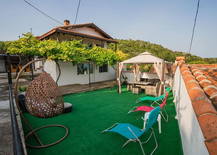 Holiday home евита - град